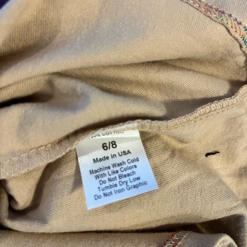 Kids Short Sleeve Graphic Tee in Beige with Mushroom Print. NWT - Picture 2 of 2